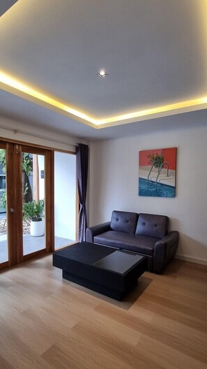 Familienzimmer (Superior Two Bedroom) | Schreibtisch, laptopgeeigneter Arbeitsplatz, kostenloses WLAN