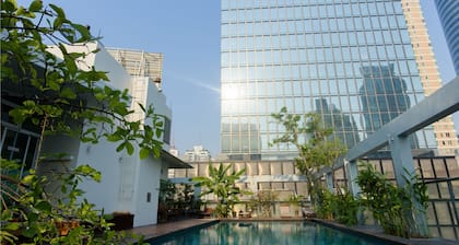 Sabai Sathorn