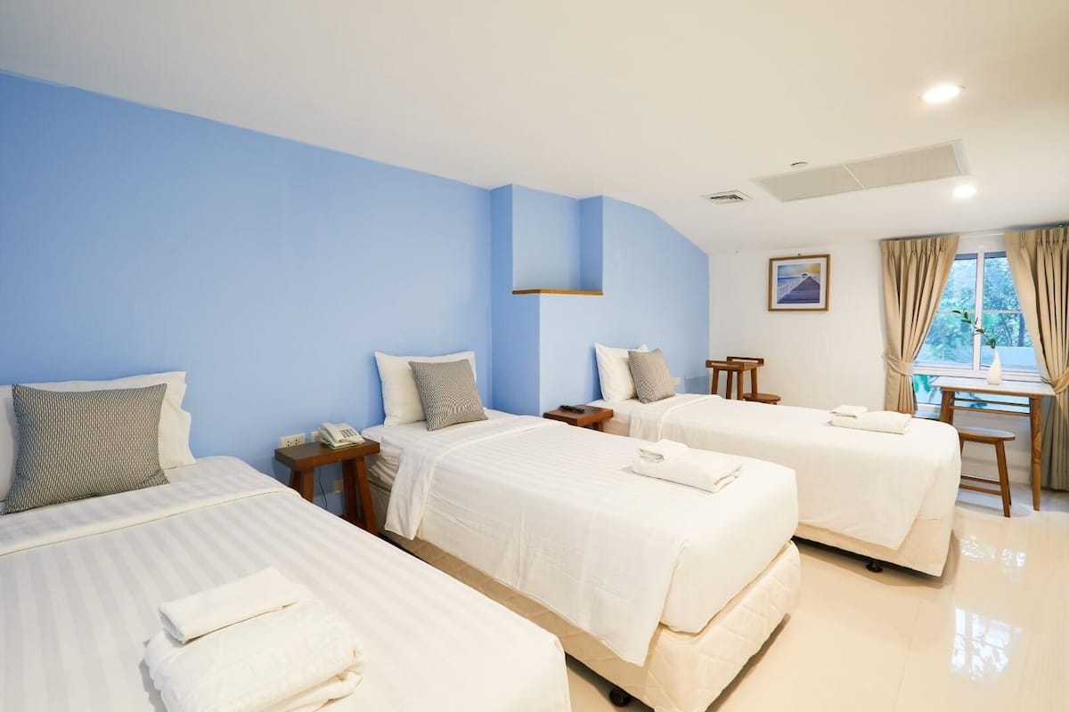 Triple Bed Studio (Low Floor) (Non Smoking)
