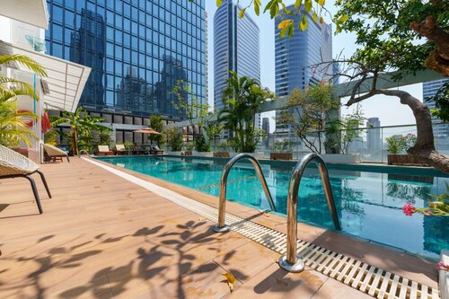 Sabai Sathorn