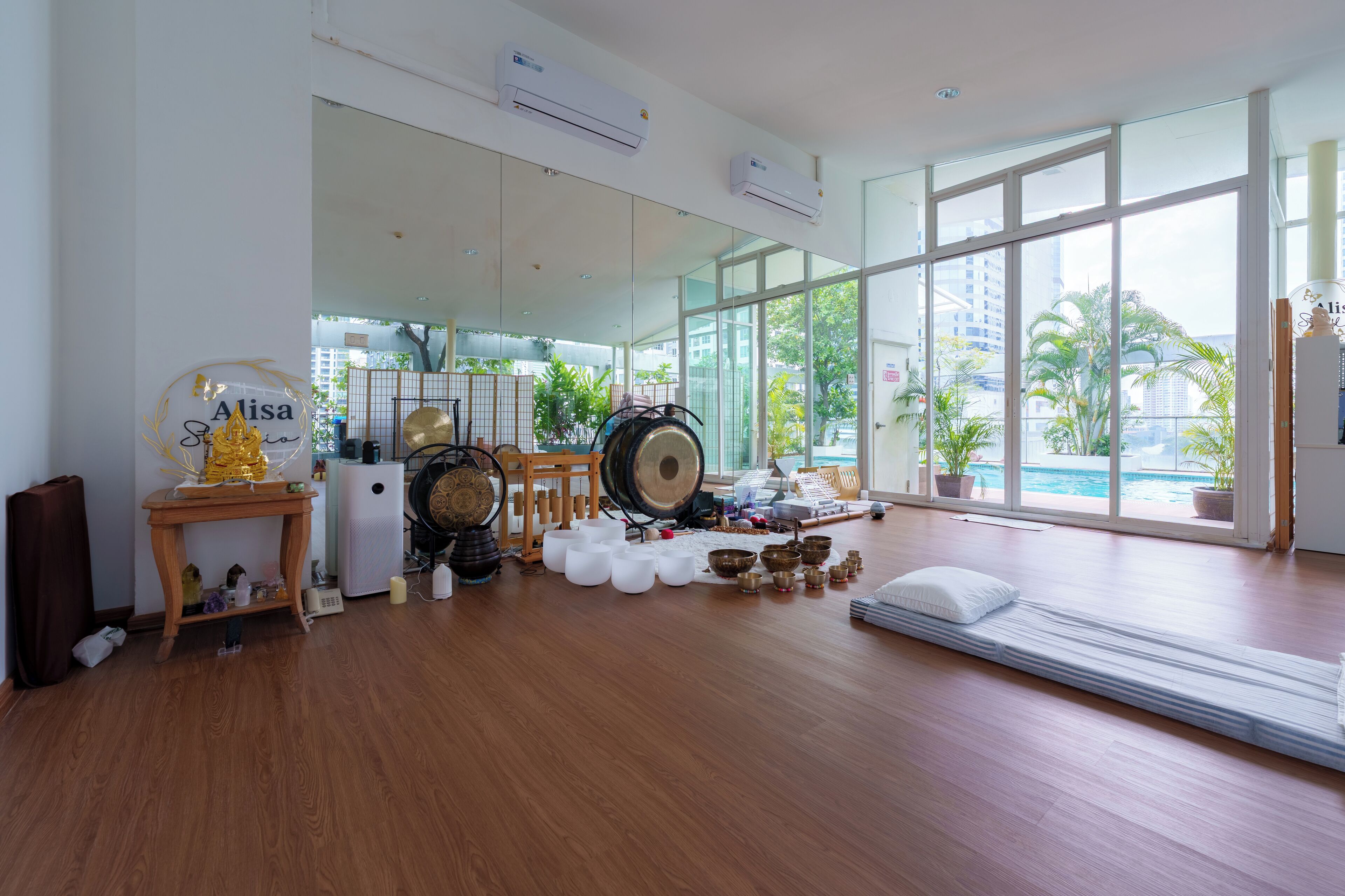 Soins d'aromathérapie, massages aux pierres chaudes