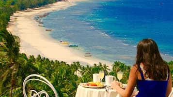 Petit déjeuner anglais servi tous les jours en supplément