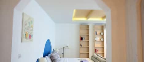 Minibar, in-room safe, desk, soundproofing