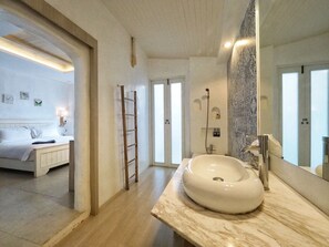 Costa by the Pool | Bathroom | Free toiletries, hair dryer, slippers, towels