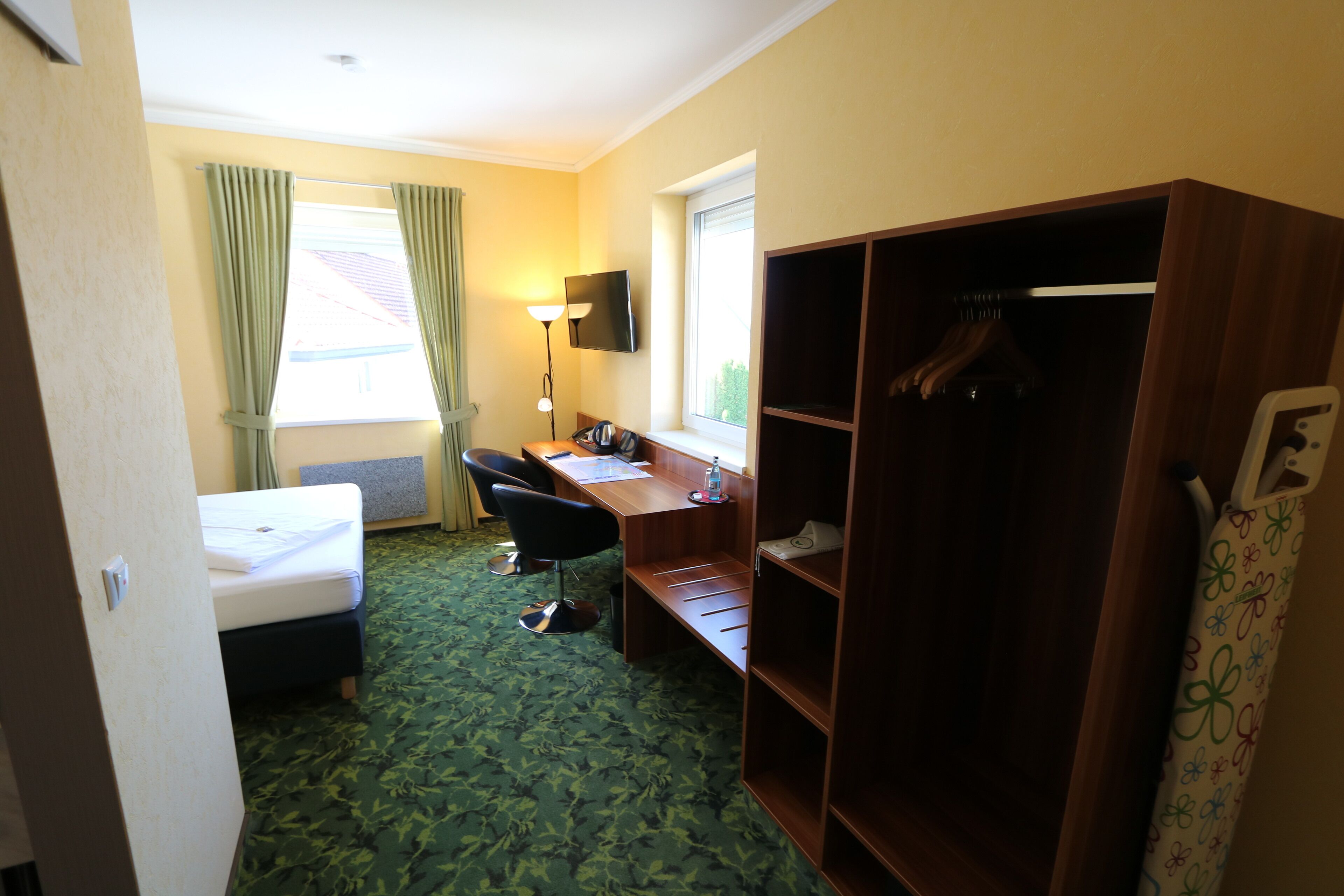 single room | 1 bedroom, premium bedding, in-room safe, desk