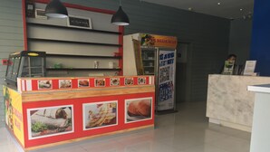 Lobby - KK Suites Hotel @ Gaya Street (Kota Kinabalu)