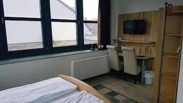 Ropa de cama hipoalergénica, decoración personalizada y wifi gratis