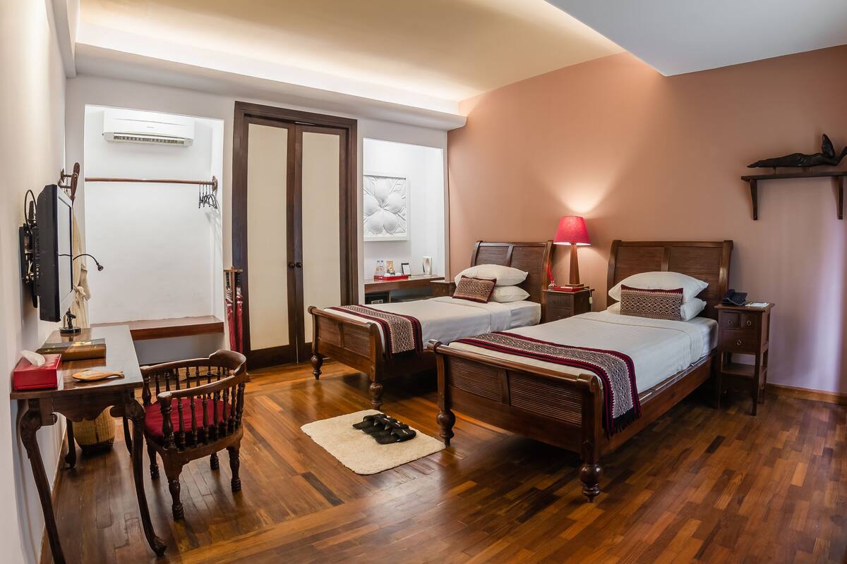 Deluxe-Doppel- oder -Zweibettzimmer