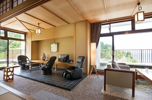 Traditional Room (Japanese-Suite) | Premium bedding, in-room safe, individually decorated - Umi - Akari (Himi)