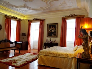 Minibar, desk, free WiFi - Casa da Sé (Viseu)