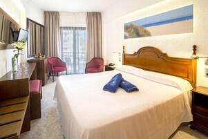 Minibar, in-room safe, desk, blackout curtains