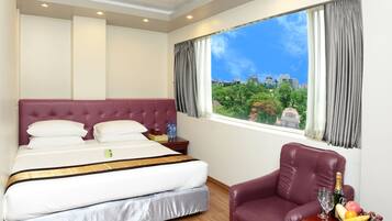 Family Room, Connecting Rooms (Superior with Kitchenette) | Minibar, in-room safe, desk, soundproofing