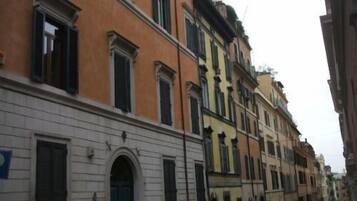 Facciata della struttura