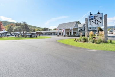 Top Notch Inn