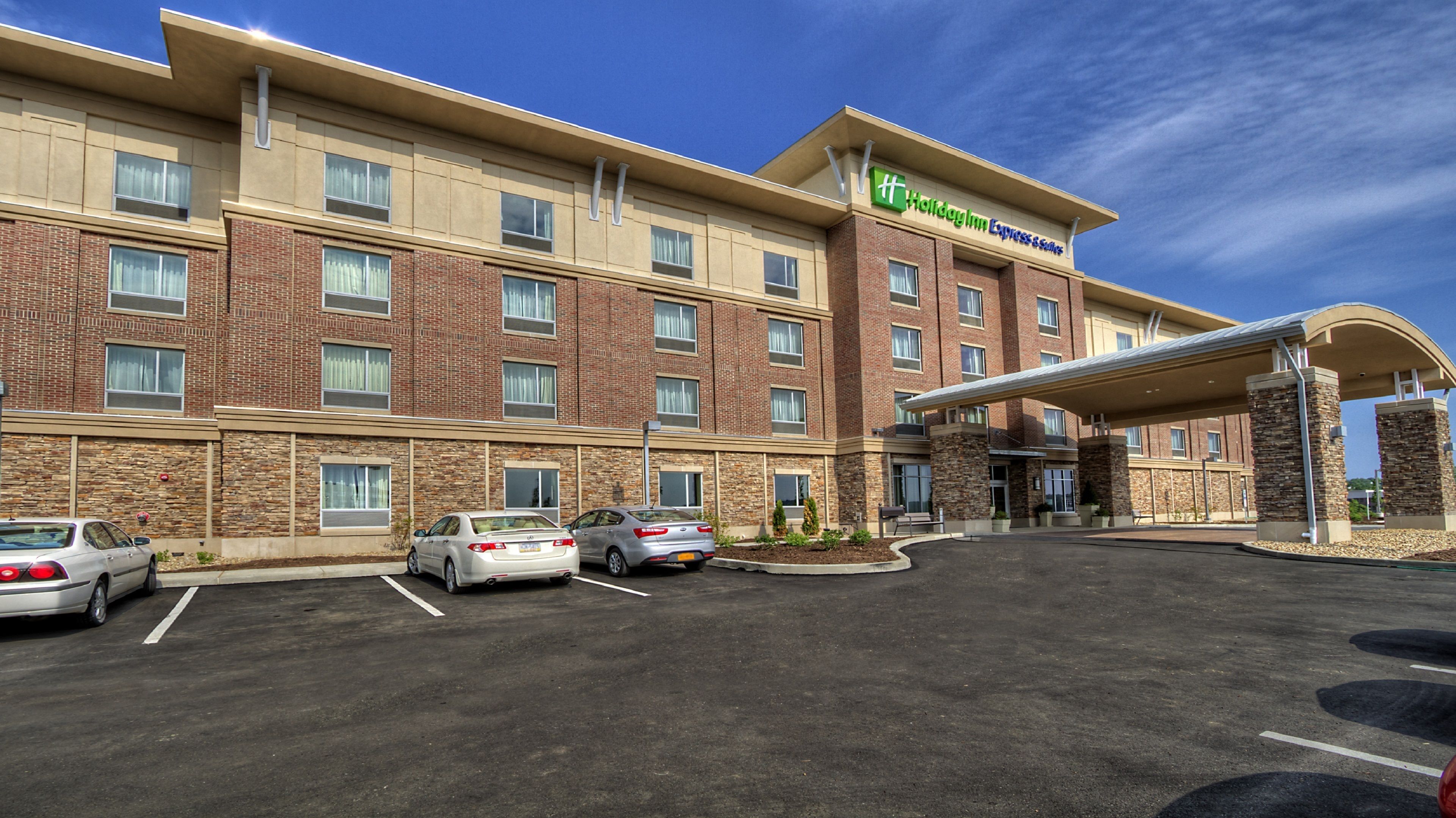 Photo - Holiday Inn Express & Suites Pittsburgh SW - Southpointe by IHG