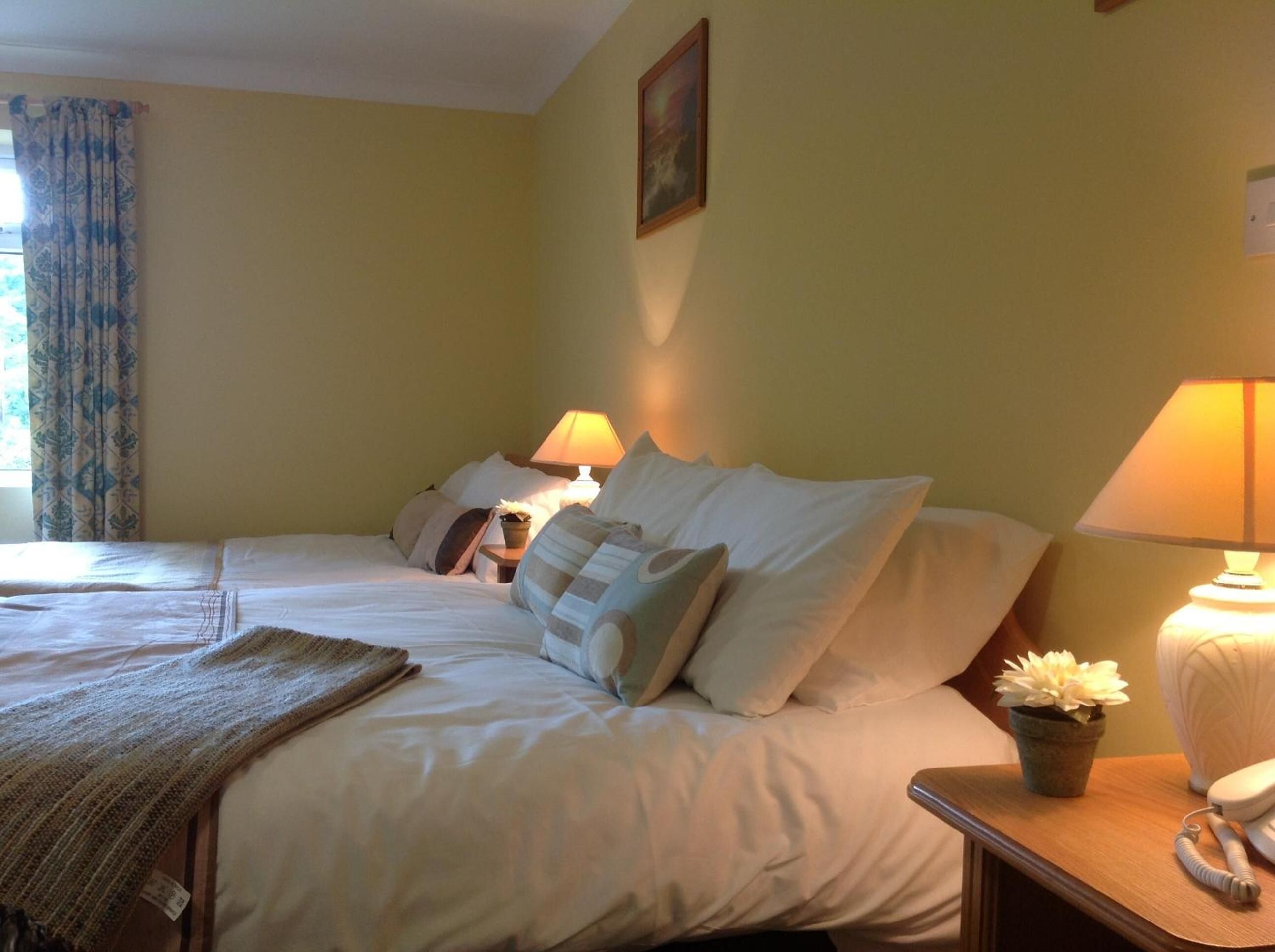 in-room safe, desk, soundproofing, iron/ironing board