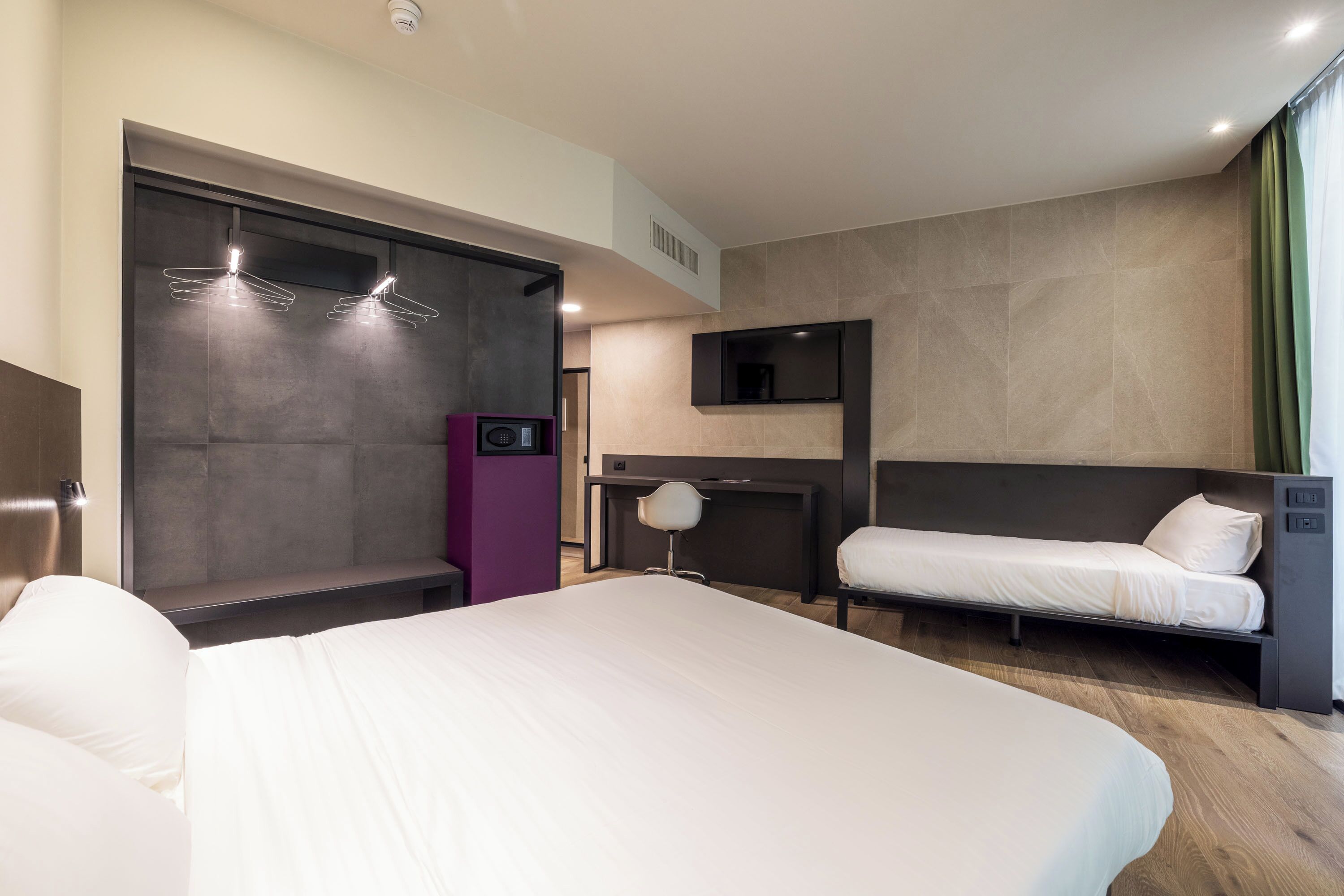 minibar, in-room safe, desk, soundproofing