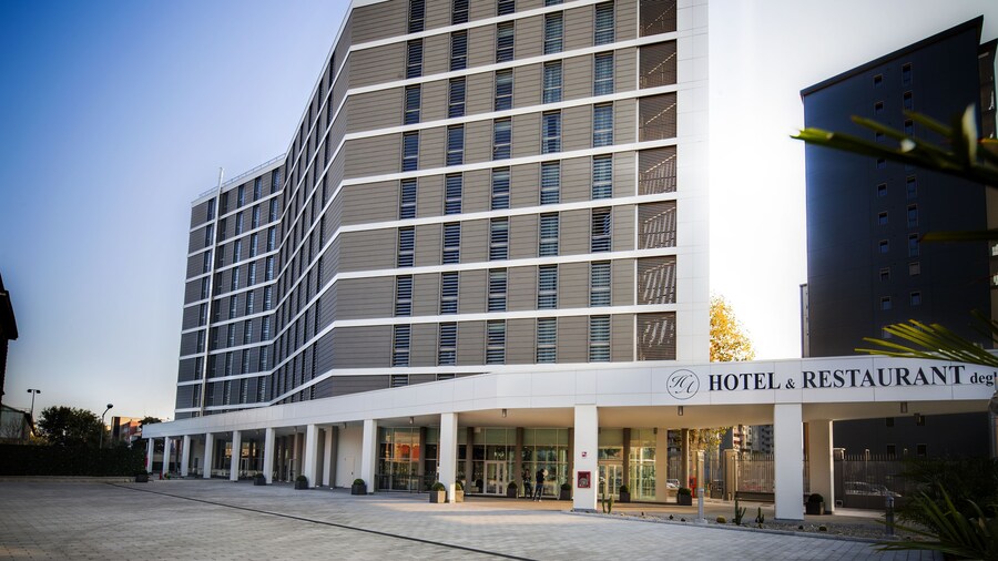 Hotel Degli Arcimboldi