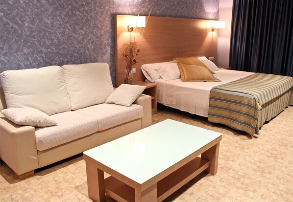 In-room safe, free WiFi - Hotel Alba (Puzol)