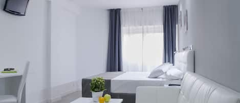 Superior-Doppelzimmer | Schreibtisch, Bügeleisen/Bügelbrett, kostenloses WLAN, Bettwäsche