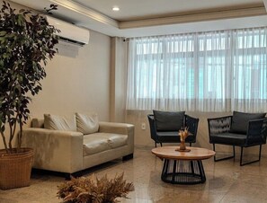 TV - Adaba Mistral (Fortaleza)