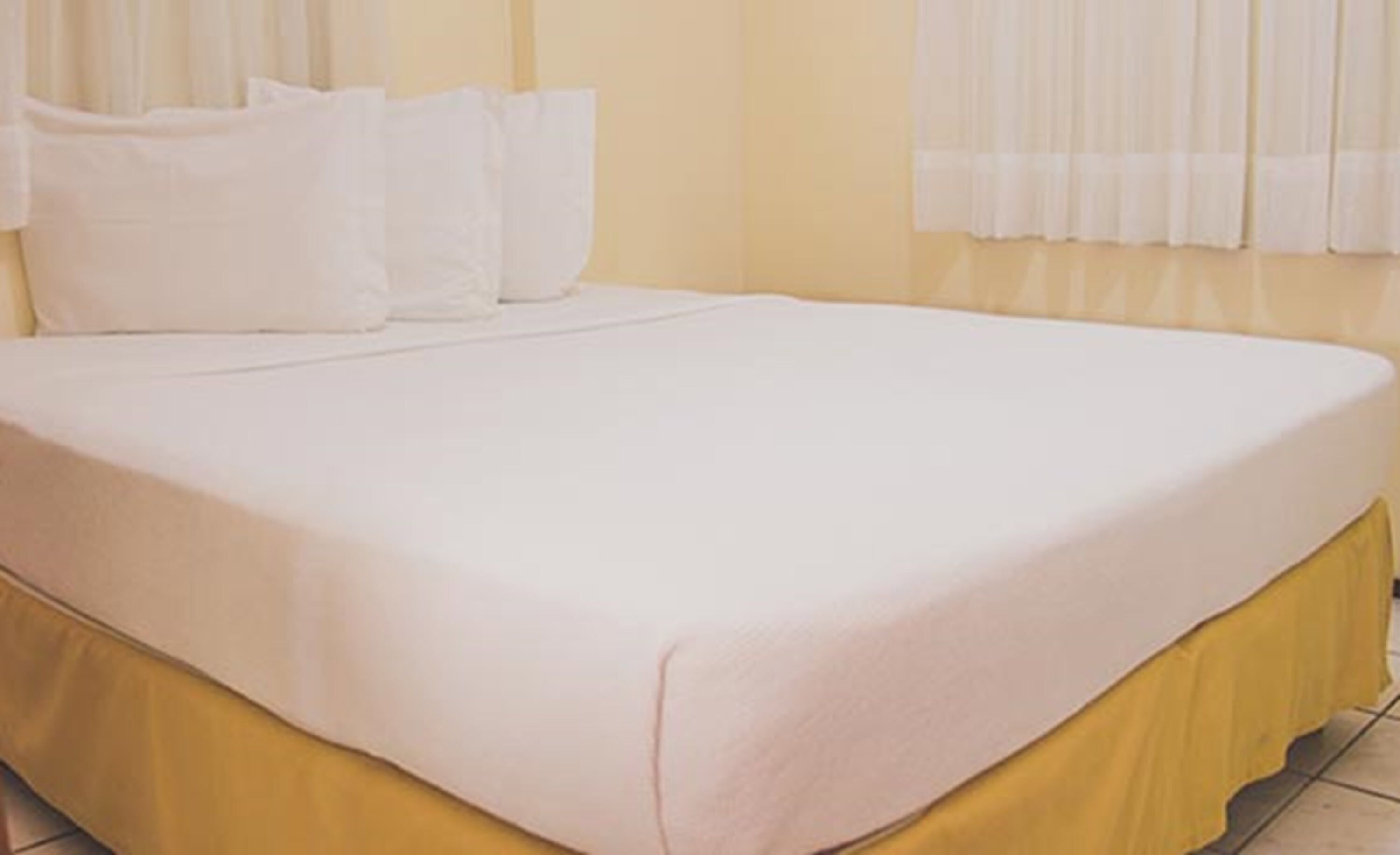 Minibar, in-room safe, desk, free cots/infant beds