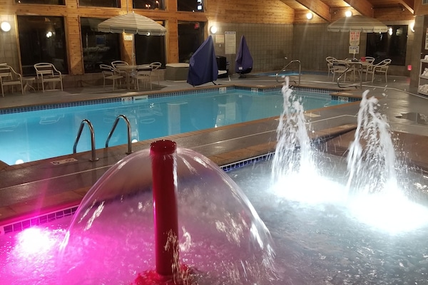 2 indoor pools