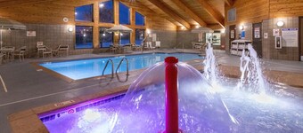 AmericInn by Wyndham Fergus Falls - Conference Center