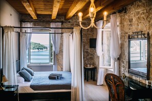 Premium Room, City View | Egyptian cotton sheets, premium bedding, Select Comfort beds, minibar - Villa Allure of Dubrovnik (Dubrovnik)