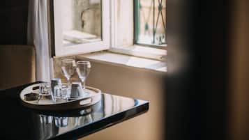 Premium Room, Terrace | Egyptian cotton sheets, premium bedding, Select Comfort beds, minibar