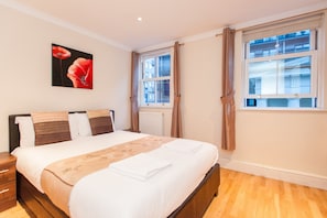 Apartment, 2 Bedrooms | 2 bedrooms, iron/ironing board, free cribs/infant beds, rollaway beds - London Serviced Apartments (London)