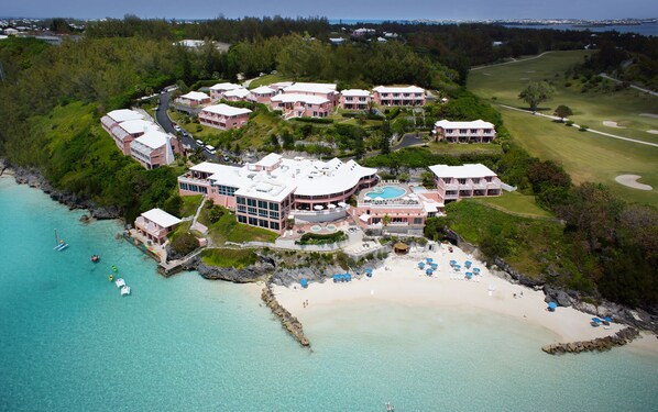 Exterior - Pompano Beach Club (Southampton Parish)