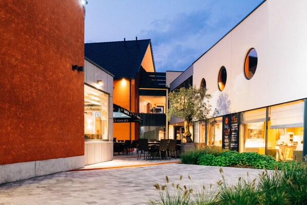 Front of property – evening/night