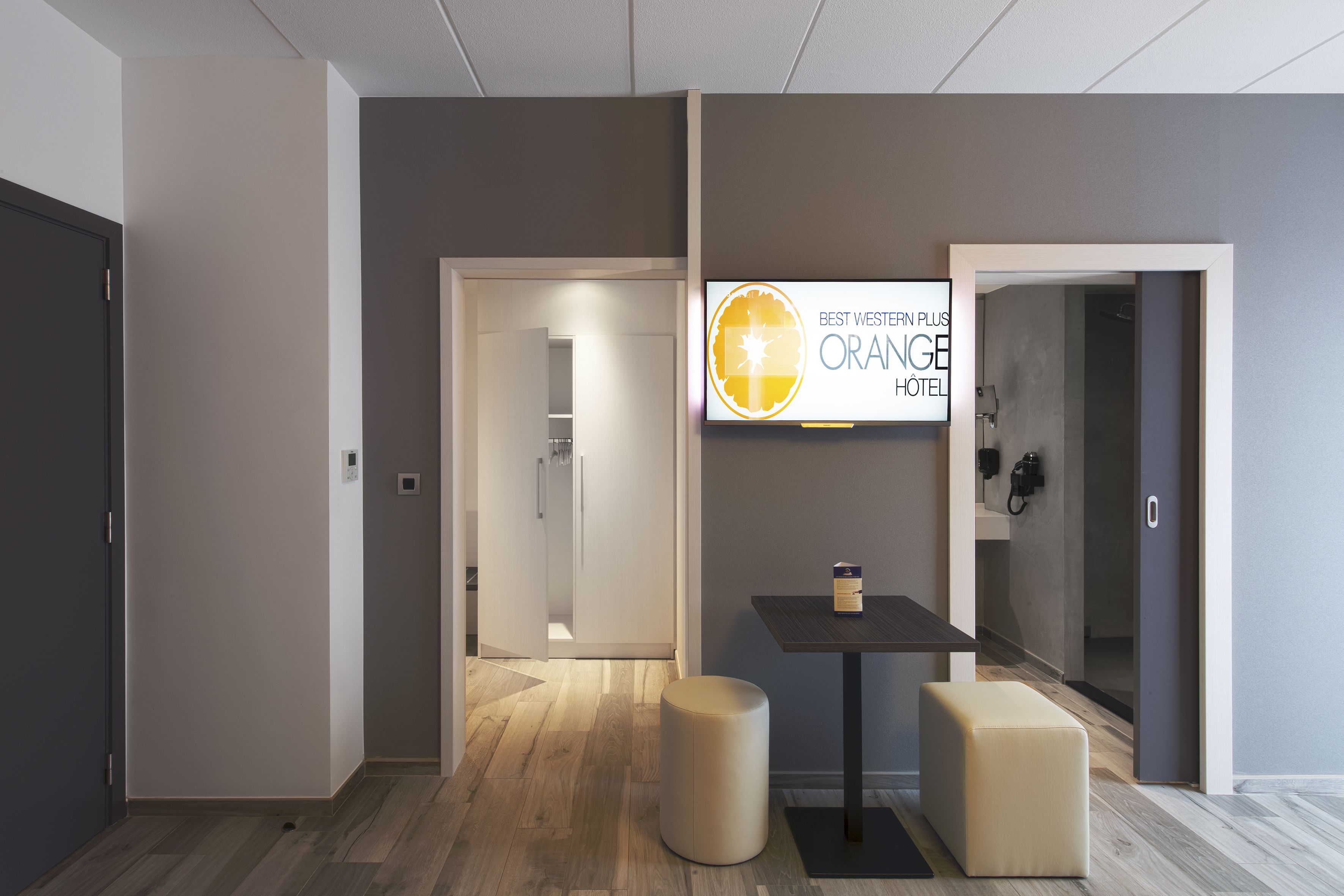 Business Room, 2 Twin Beds | Premium bedding, pillowtop beds, in-room safe, individually decorated