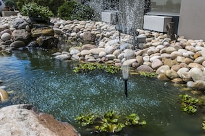 Property grounds - Ramada by Wyndham Edmonton Yellowhead NW (Edmonton)