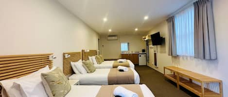 Courtyard Executive Family Room | Iron/ironing board, free WiFi, bed sheets