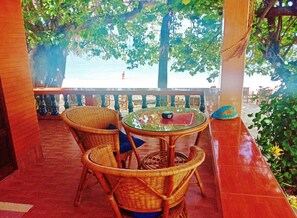 On the Beach | In-room safe, desk, free WiFi, bed sheets - Seaboard Bungalows (Ko Pha-ngan)