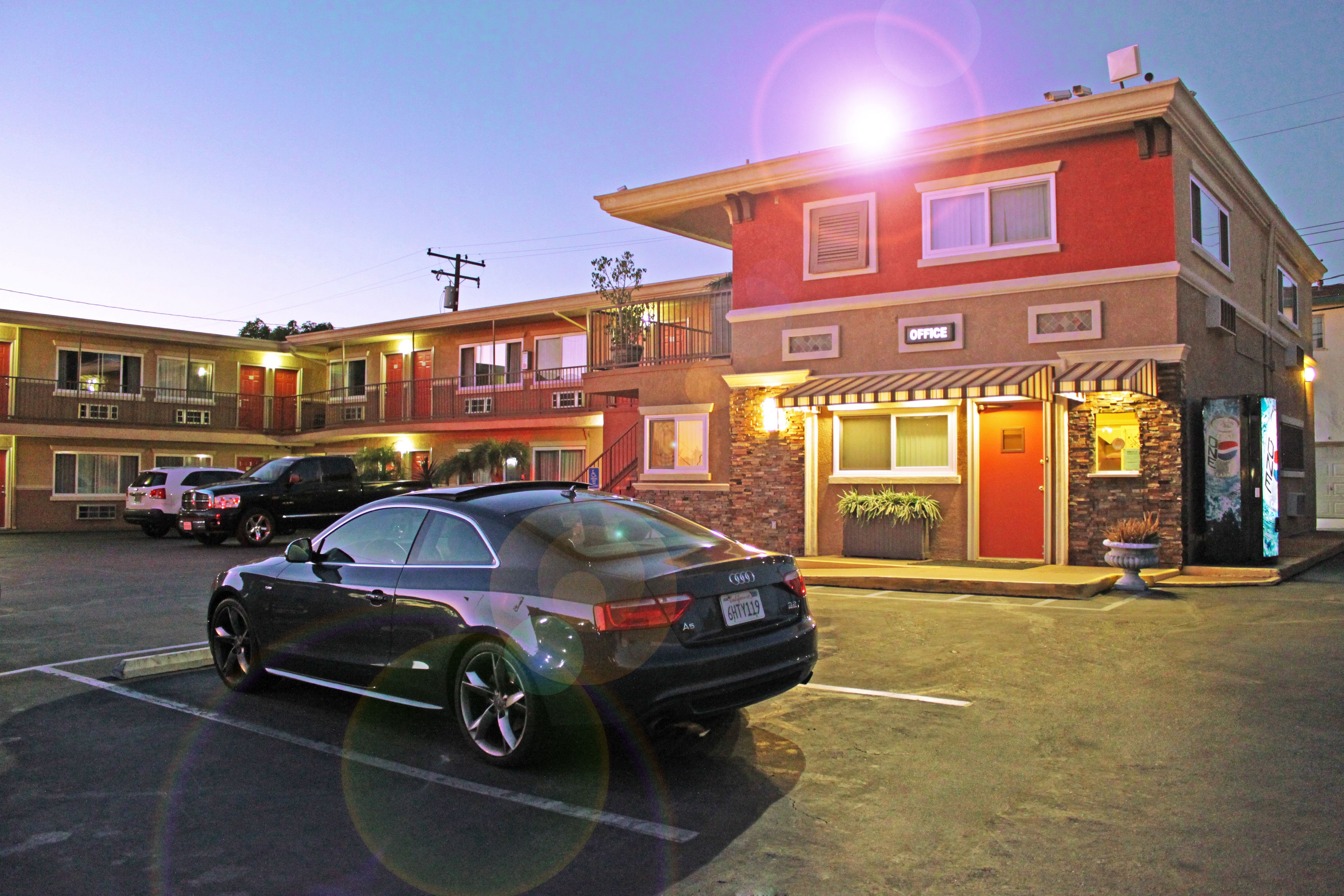 Foto - Friendly Hills Inn - Whittier, Los Angeles
