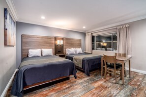 Fer et planche à repasser, Wi-Fi gratuit, draps fournis