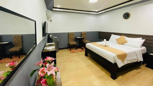 Unclassified image, 1 of 102, button - AMAX Inn Makati (Makati)