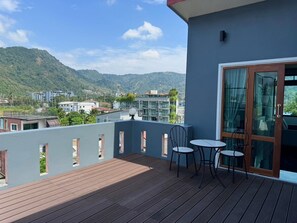 City-Studio | Zimmersafe, Schreibtisch, kostenlose Babybetten, kostenloses WLAN