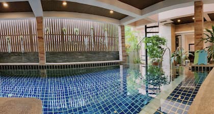 Ice Kamala Beach Hotel