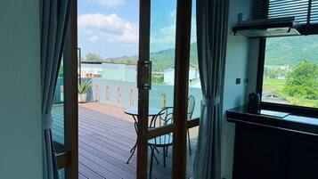 In-room safe, desk, free cribs/infant beds, free WiFi