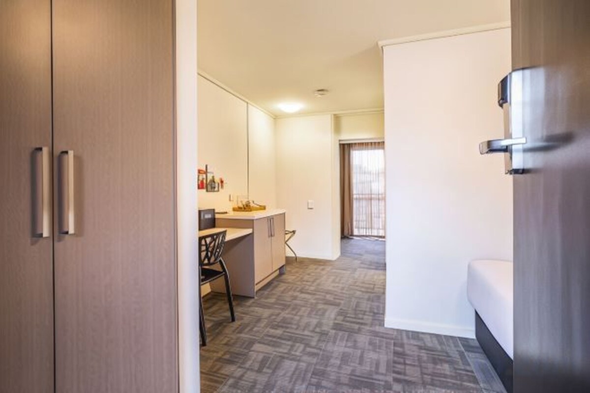 Desk, iron/ironing board, WiFi (free), bed sheets