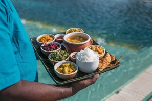 3 restaurants, spécialités Cuisine internationale