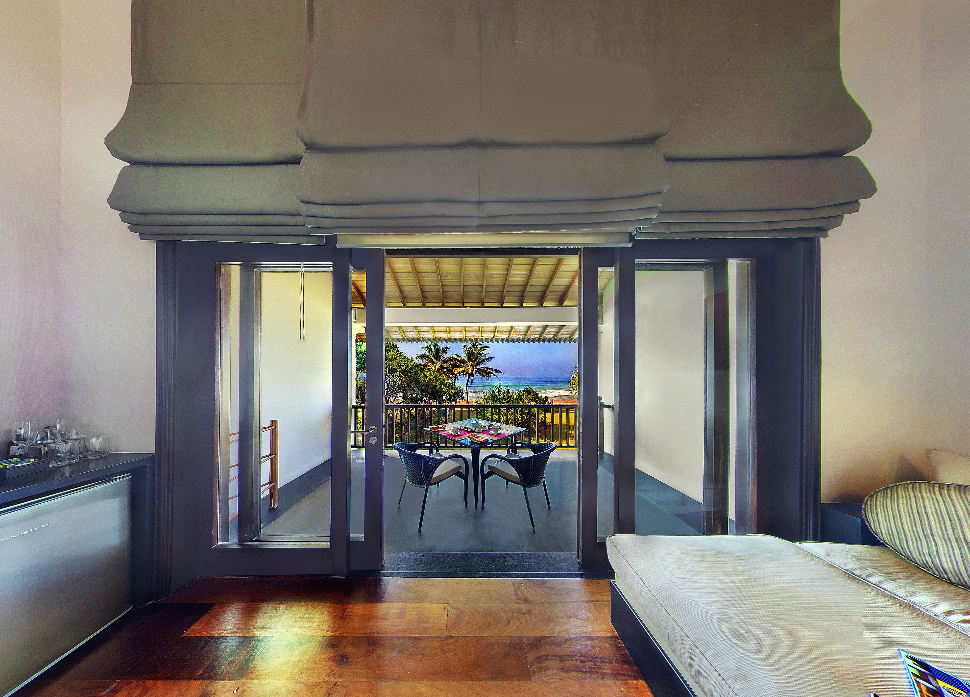 ocean room | balcony