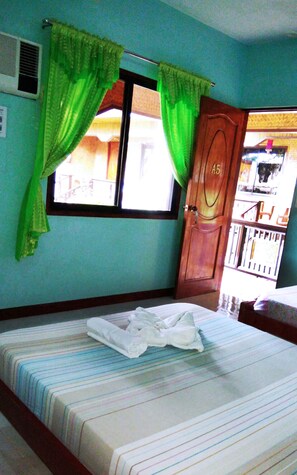 Deluxe Aircon Room | In-room safe, desk, soundproofing, free WiFi - Boracay Actopia Resort (Boracay Island)