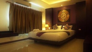 Bộ đồ giường cao cấp, nệm Select Comfort, minibar