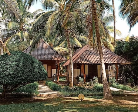 Front of property. Lagoon Paradise Beach Resort