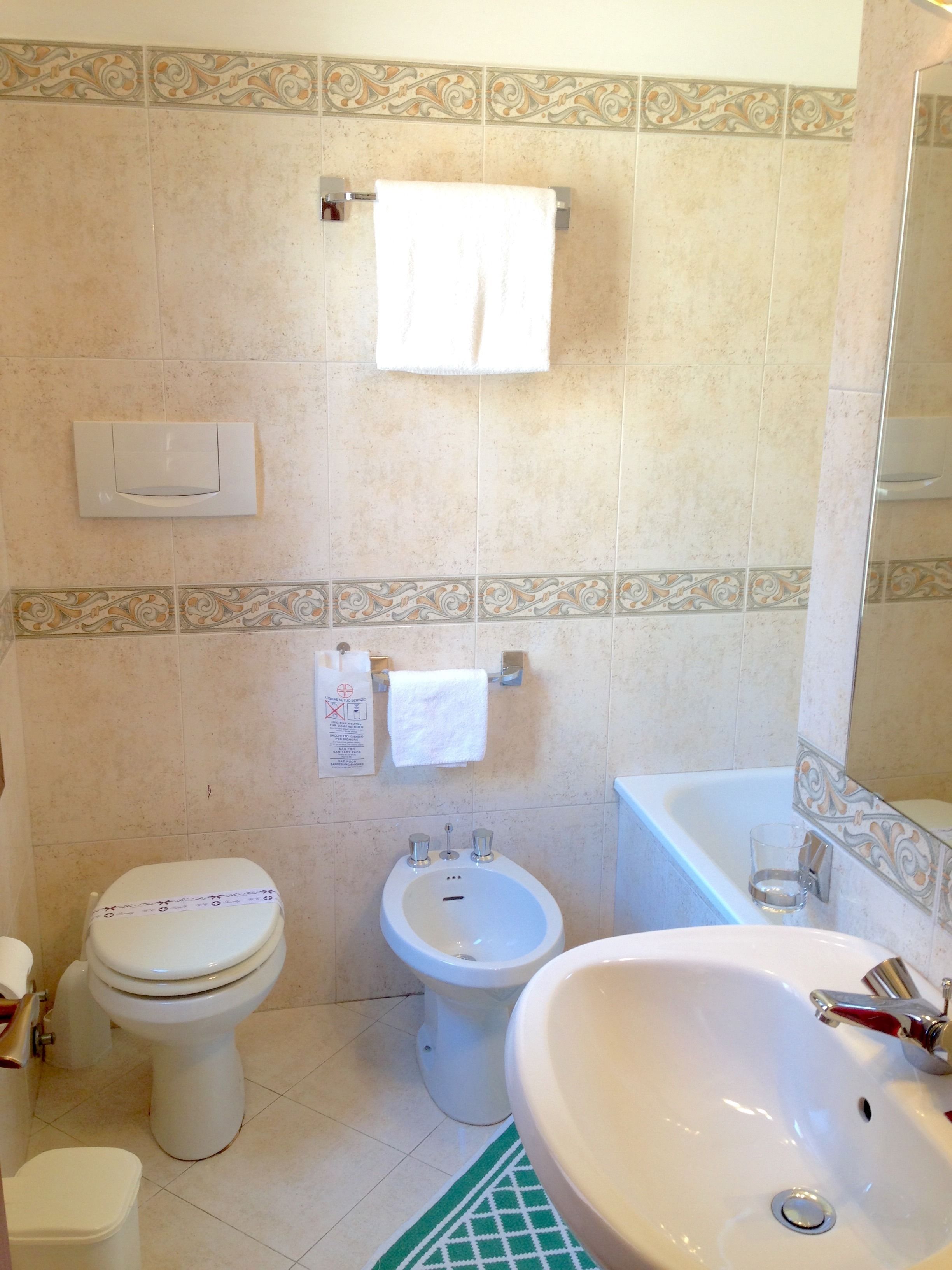 single room | bathroom | hair dryer, towels